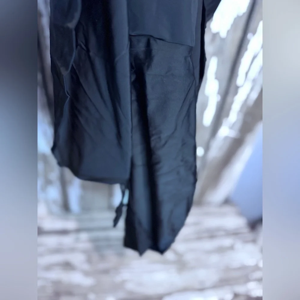 Elegant Black Women's Swim Dress Size XL NWT - Picture 9 of 9